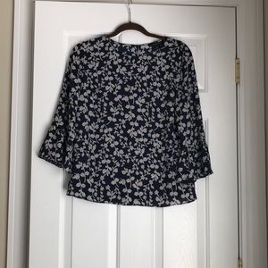 Banana republic sheer bell sleeve top